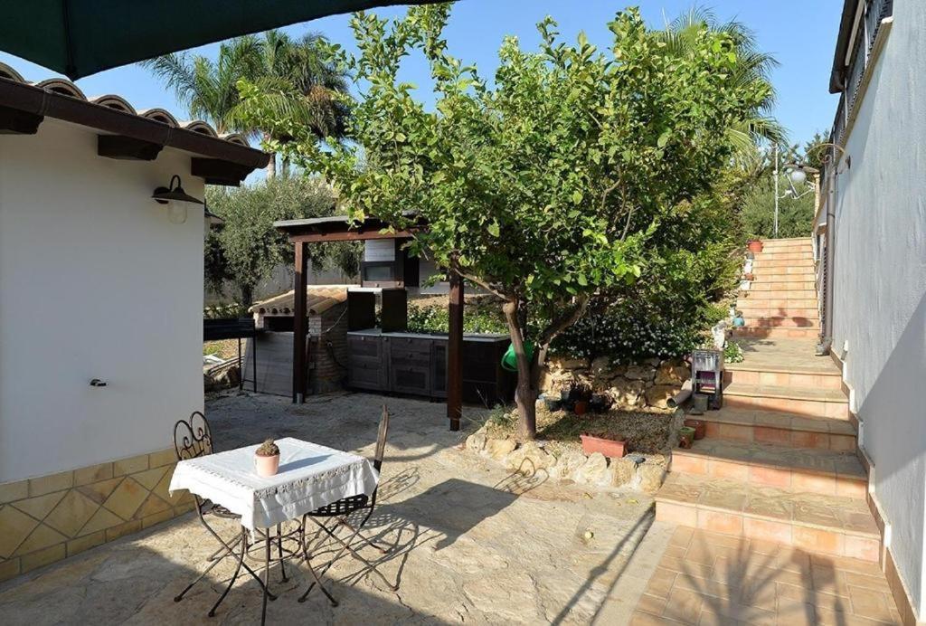 Sunset House San Leone